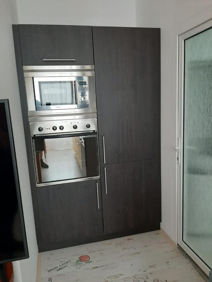 Ferienwohnung Zluty Apartman A6 V Chomutove Exterior foto